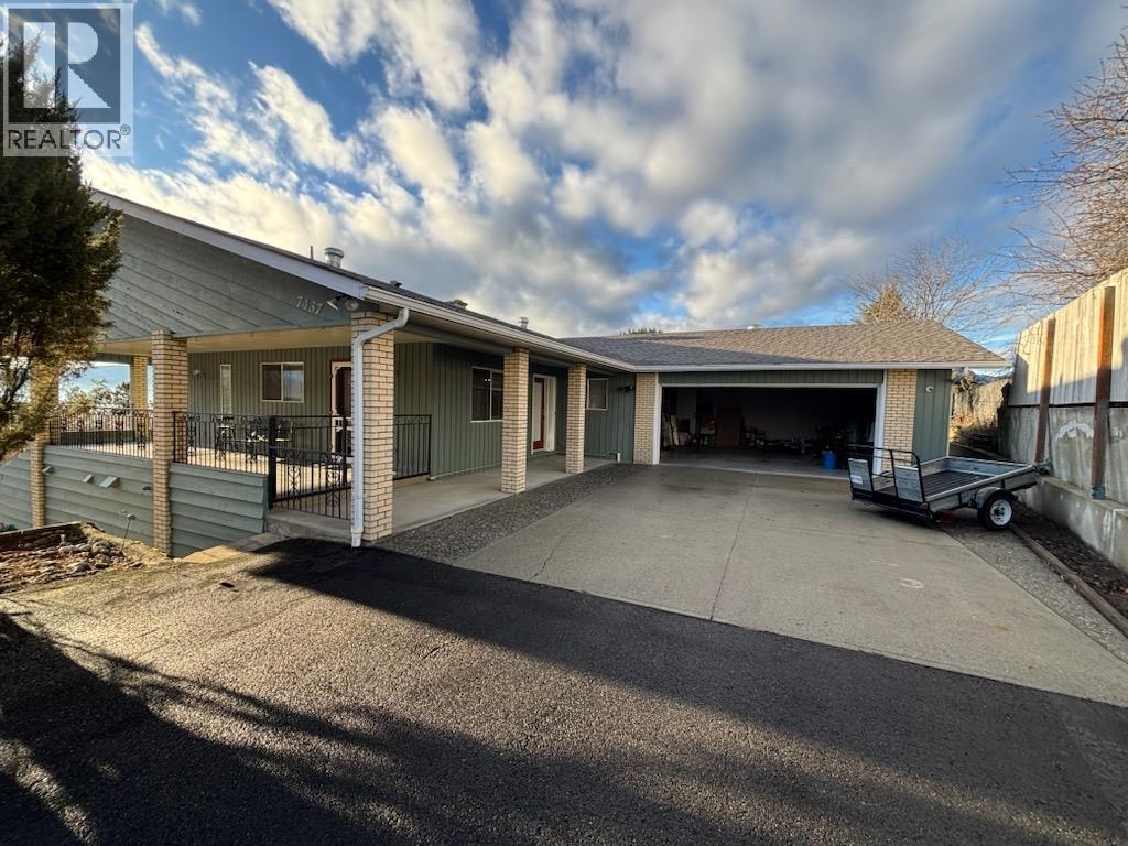 7437 Valley Heights Drive, Grand Forks