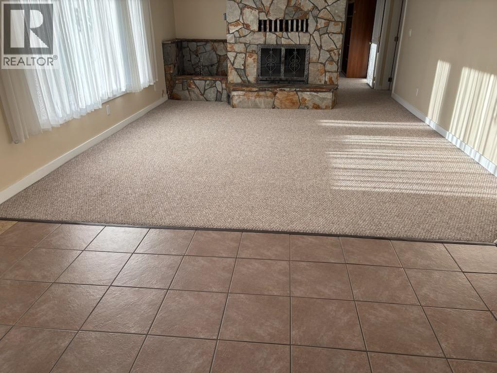 7437 Valley Heights Drive, Grand Forks