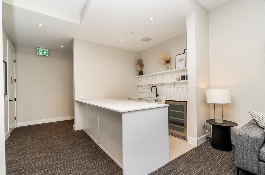 112 13929 105 BOULEVARD, Surrey