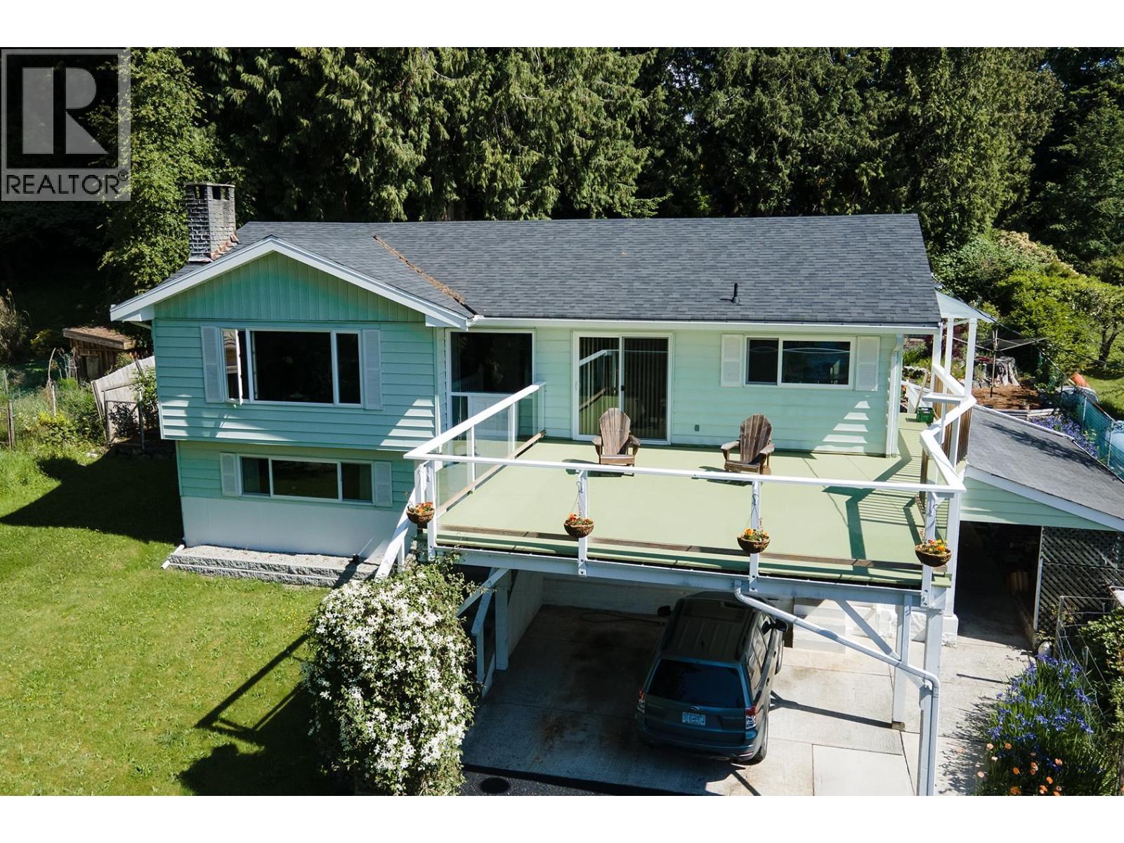 1238 GOWER POINT ROAD, Gibsons