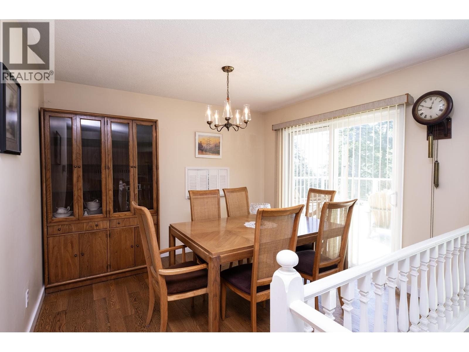 1238 GOWER POINT ROAD, Gibsons