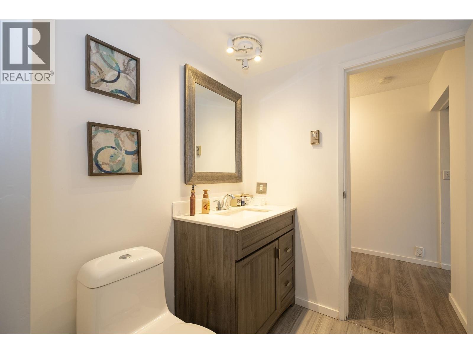 12870 DOGWOOD DRIVE, Pender Harbour