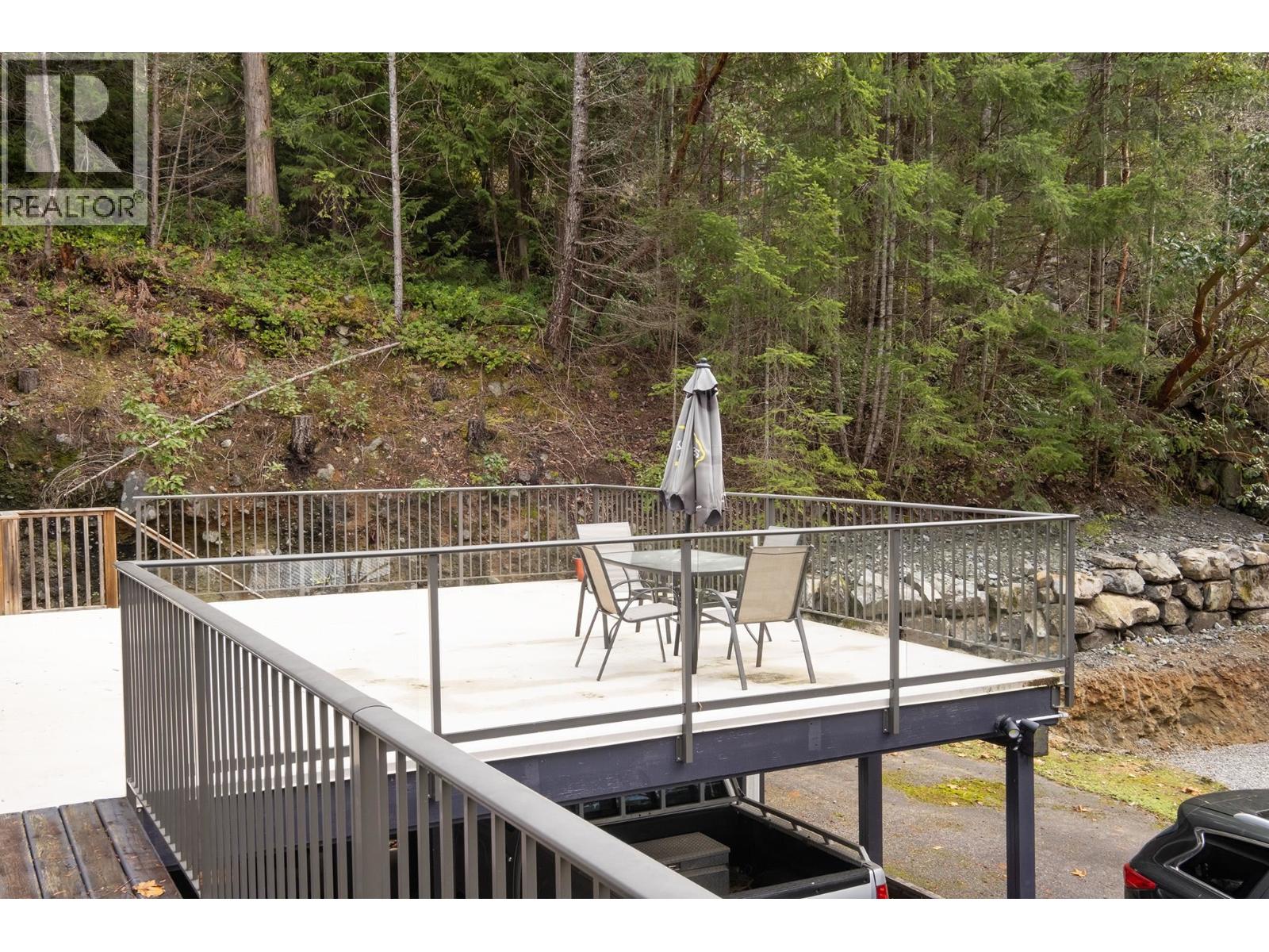 12870 DOGWOOD DRIVE, Pender Harbour