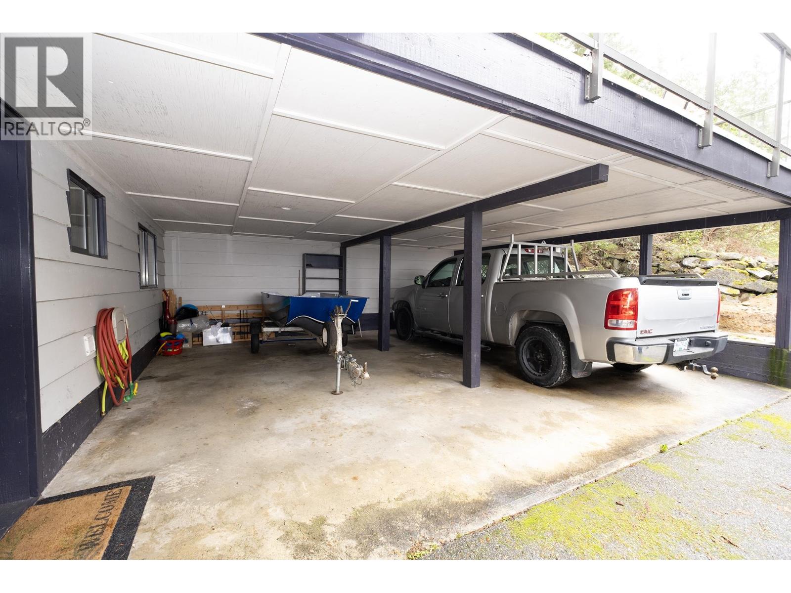 12870 DOGWOOD DRIVE, Pender Harbour