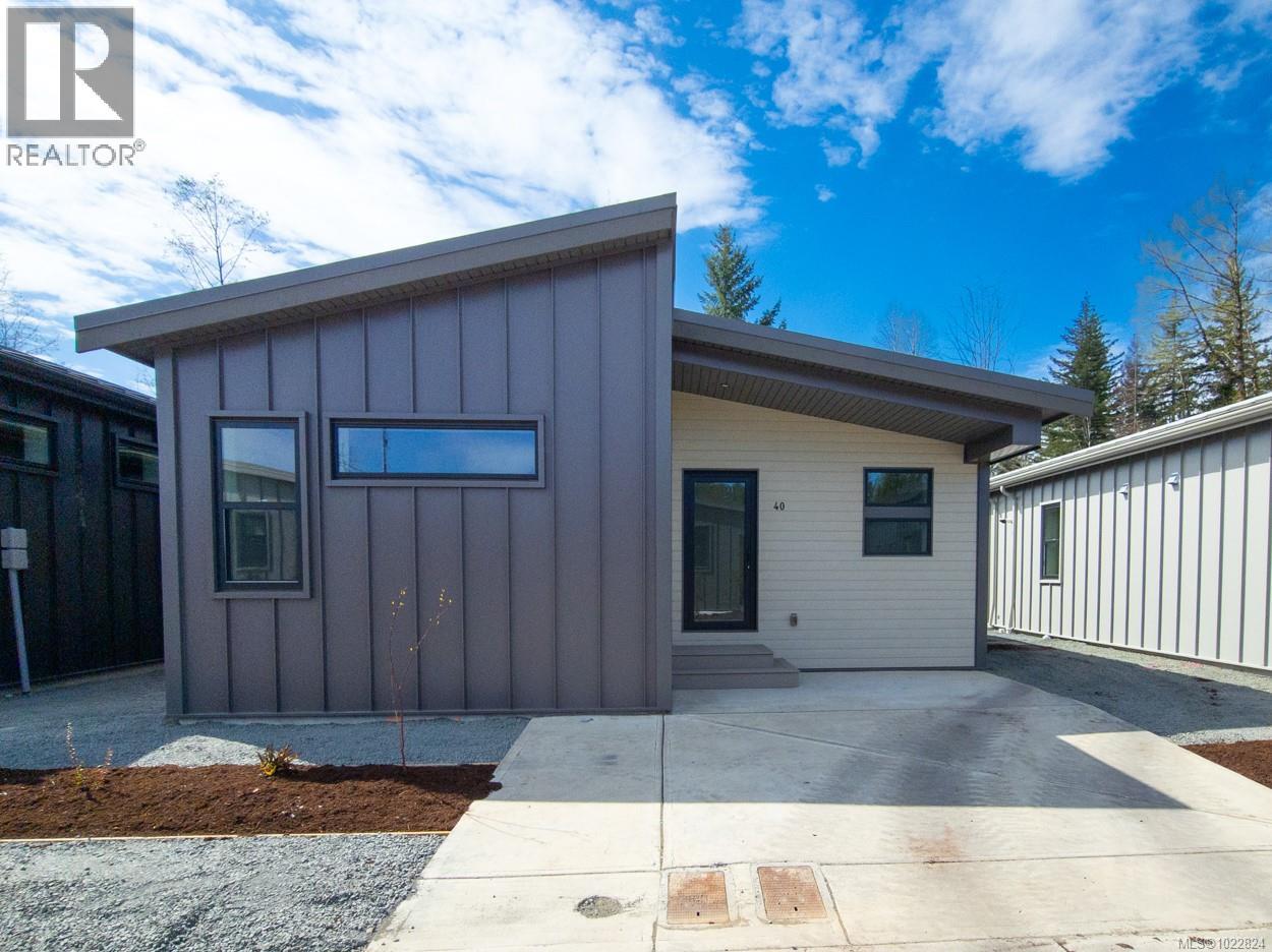 #40 3025 Royston Rd - 2
