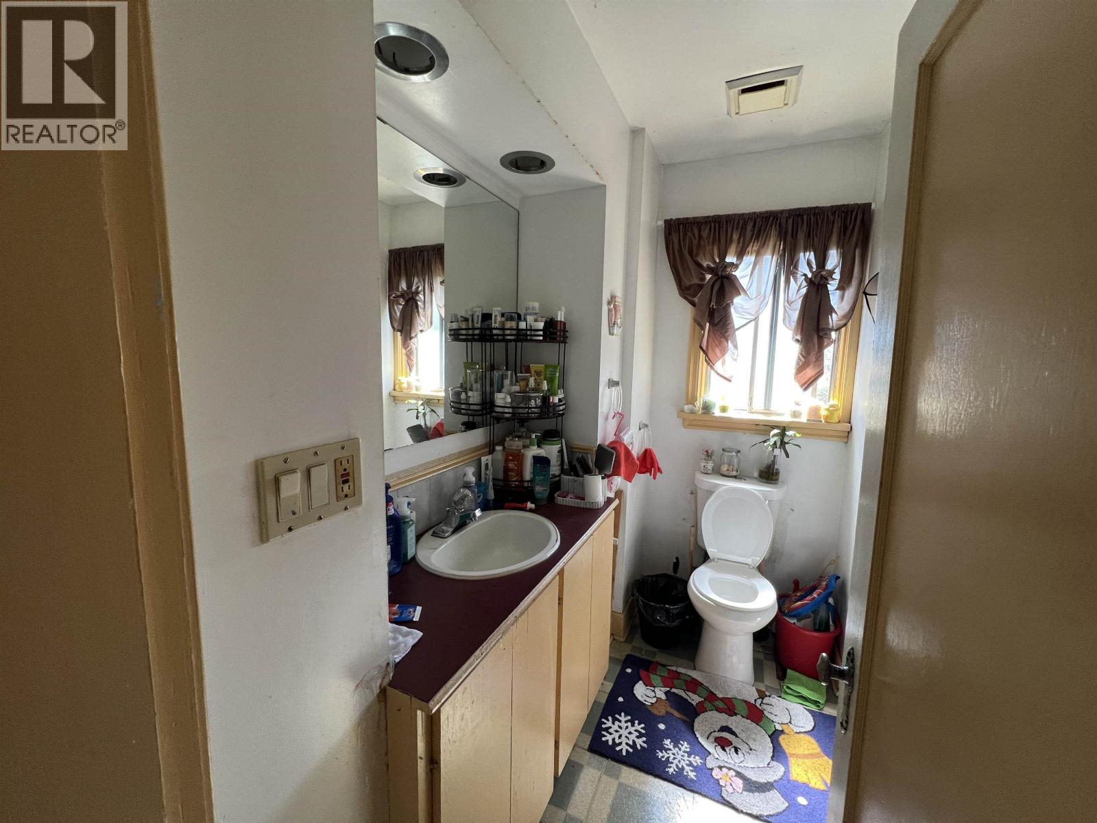 1224 SIXTH AVENUE, New Westminster