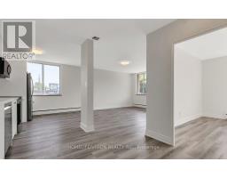 12 18 Kenrae Road, Toronto, ON M4G1Y1 Photo 12
