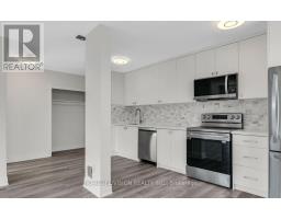 12 18 Kenrae Road, Toronto, ON M4G1Y1 Photo 8