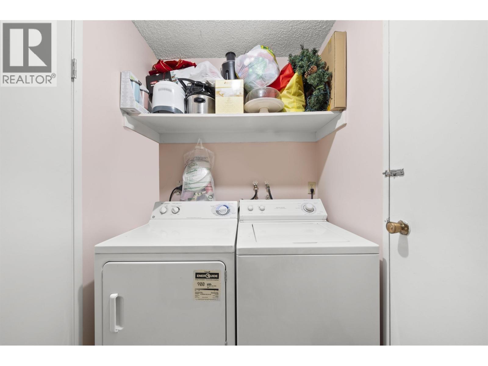 #203-8040 COLONIAL Drive, Richmond