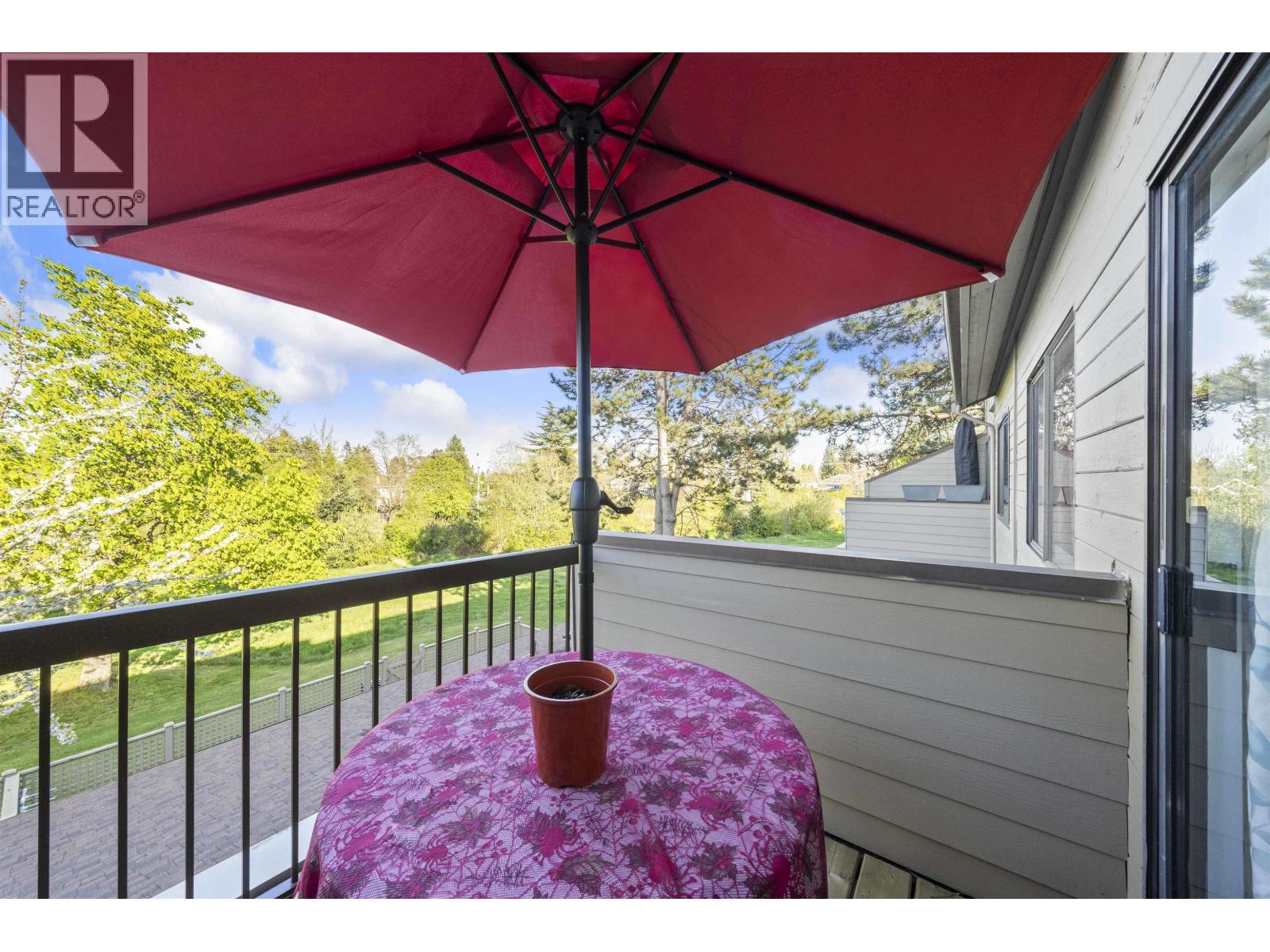 #203-8040 COLONIAL Drive, Richmond