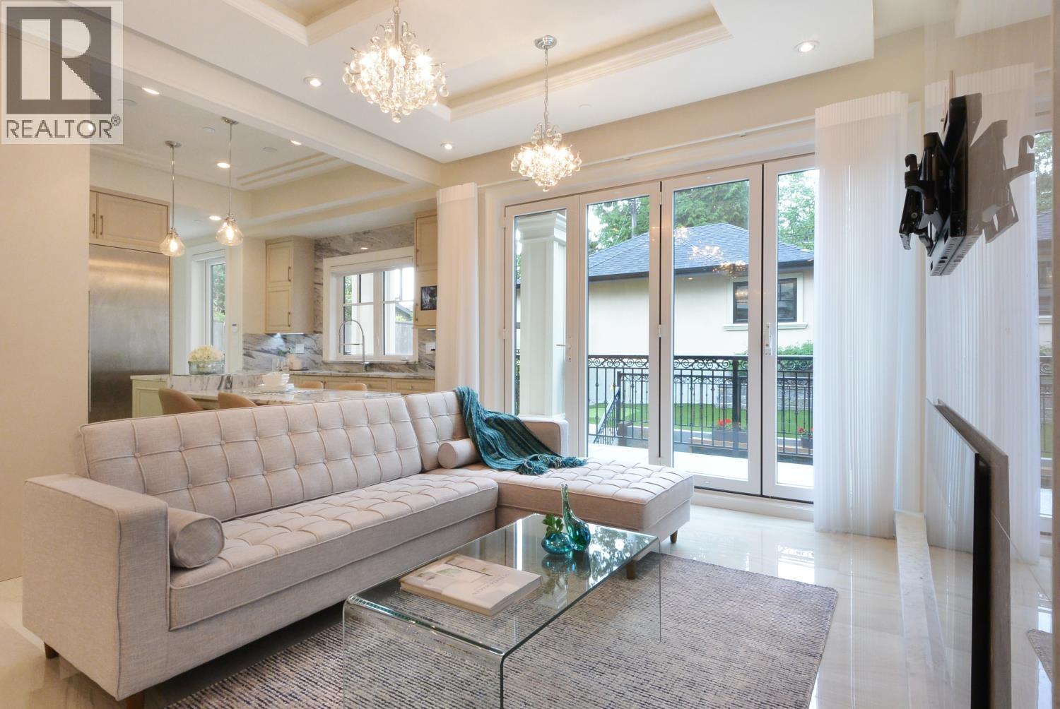 2930 W 29TH AVENUE, Vancouver