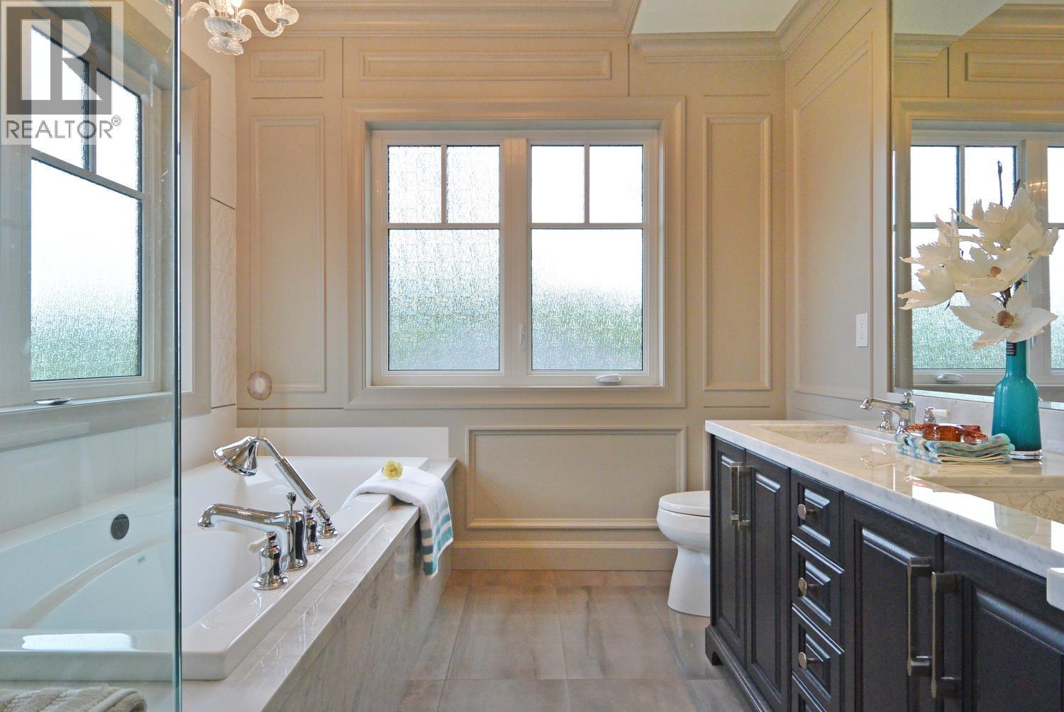 2930 W 29TH AVENUE, Vancouver