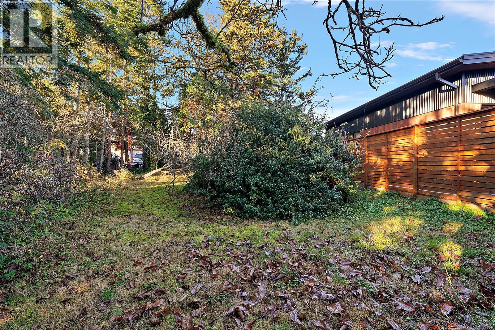  10211 Resthaven Drive, Sidney