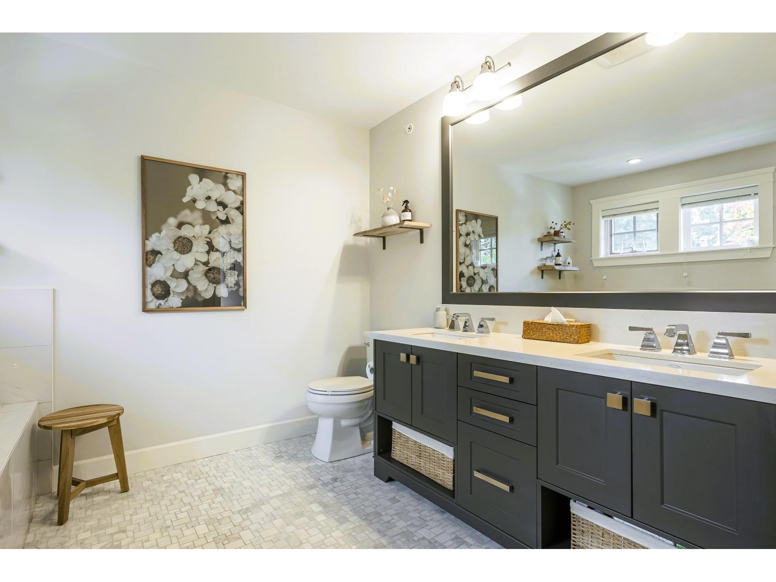 3 9235 MCBRIDE STREET, Langley