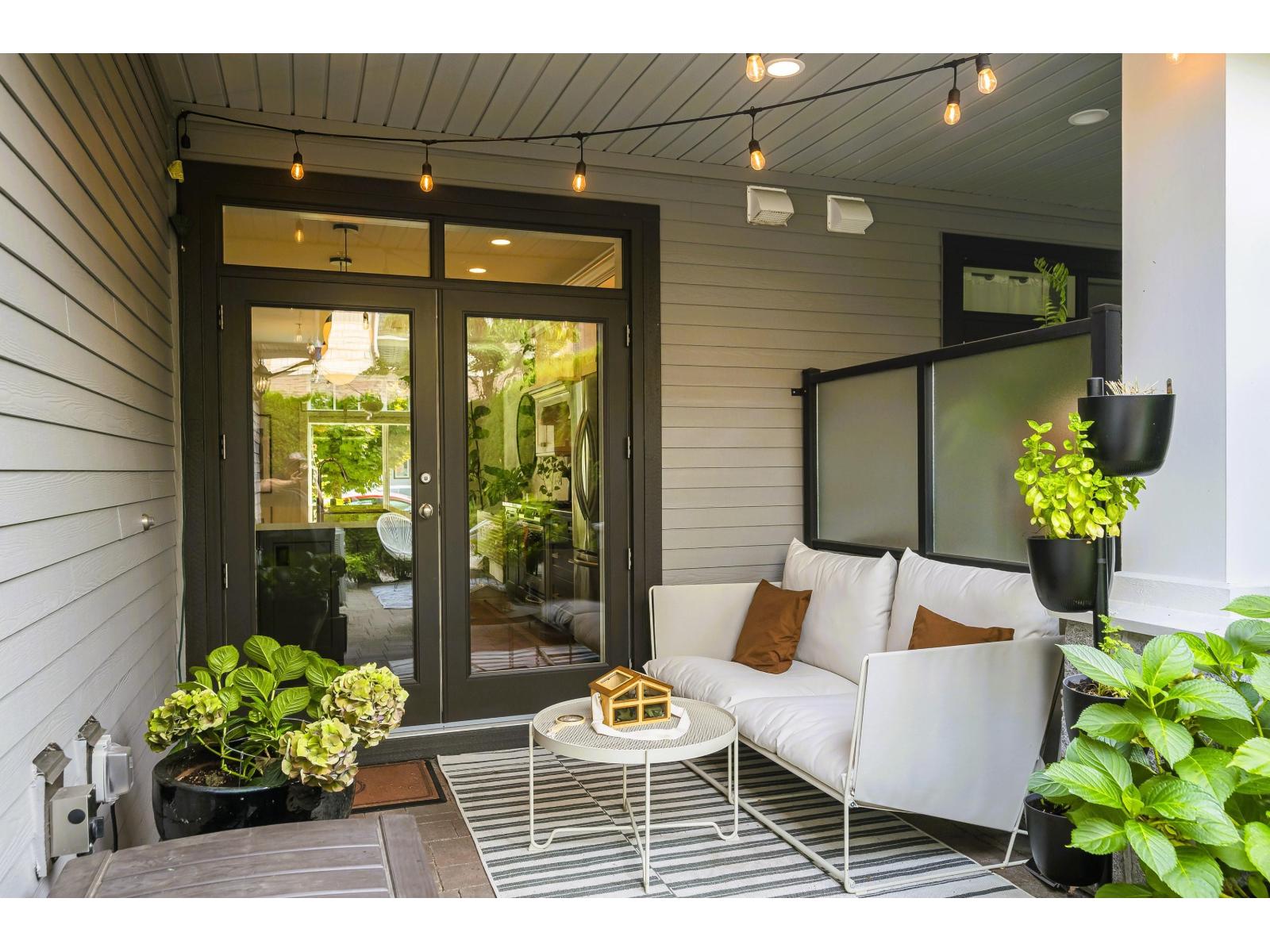 3 9235 MCBRIDE STREET, Langley