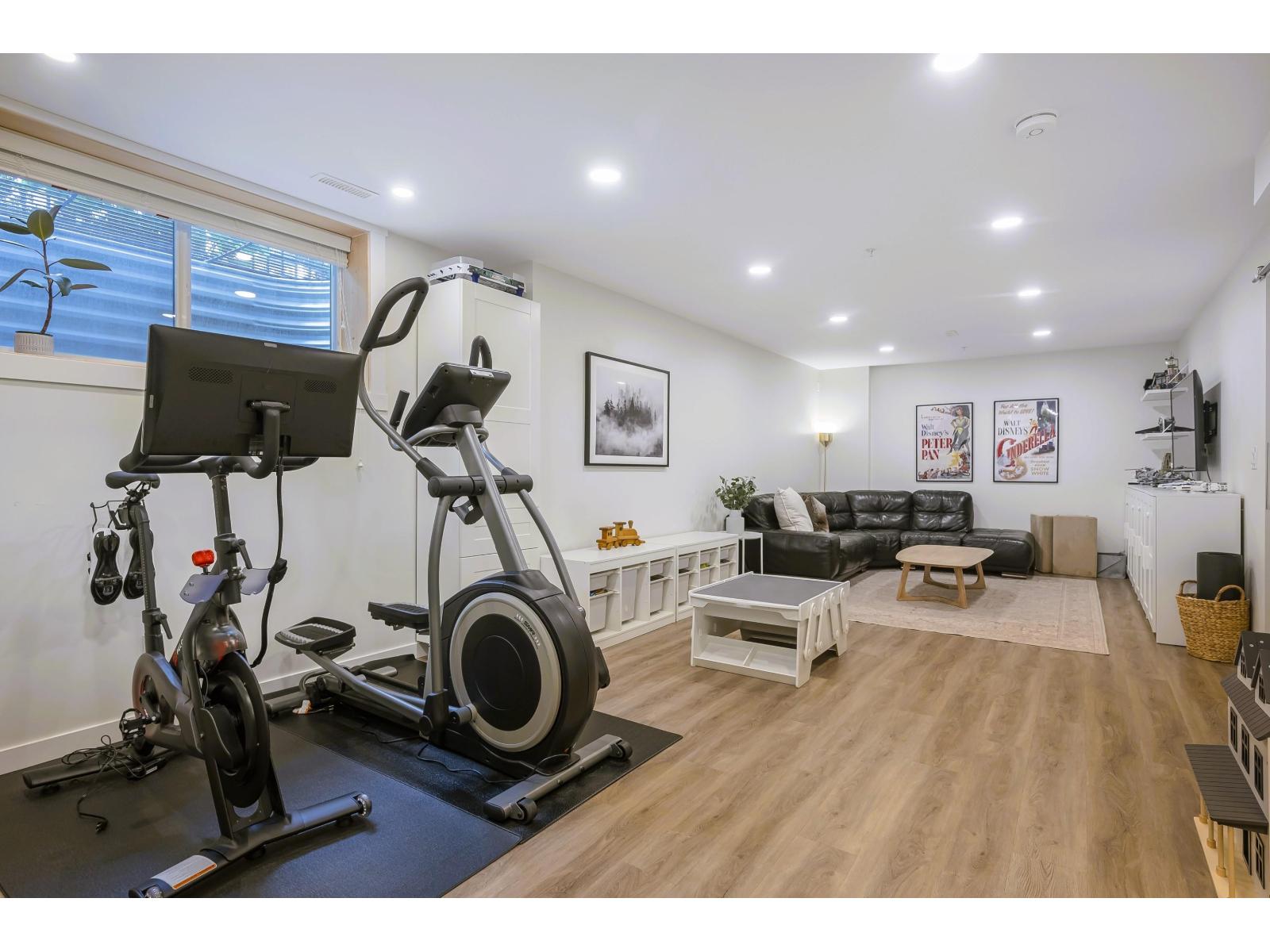 3 9235 MCBRIDE STREET, Langley