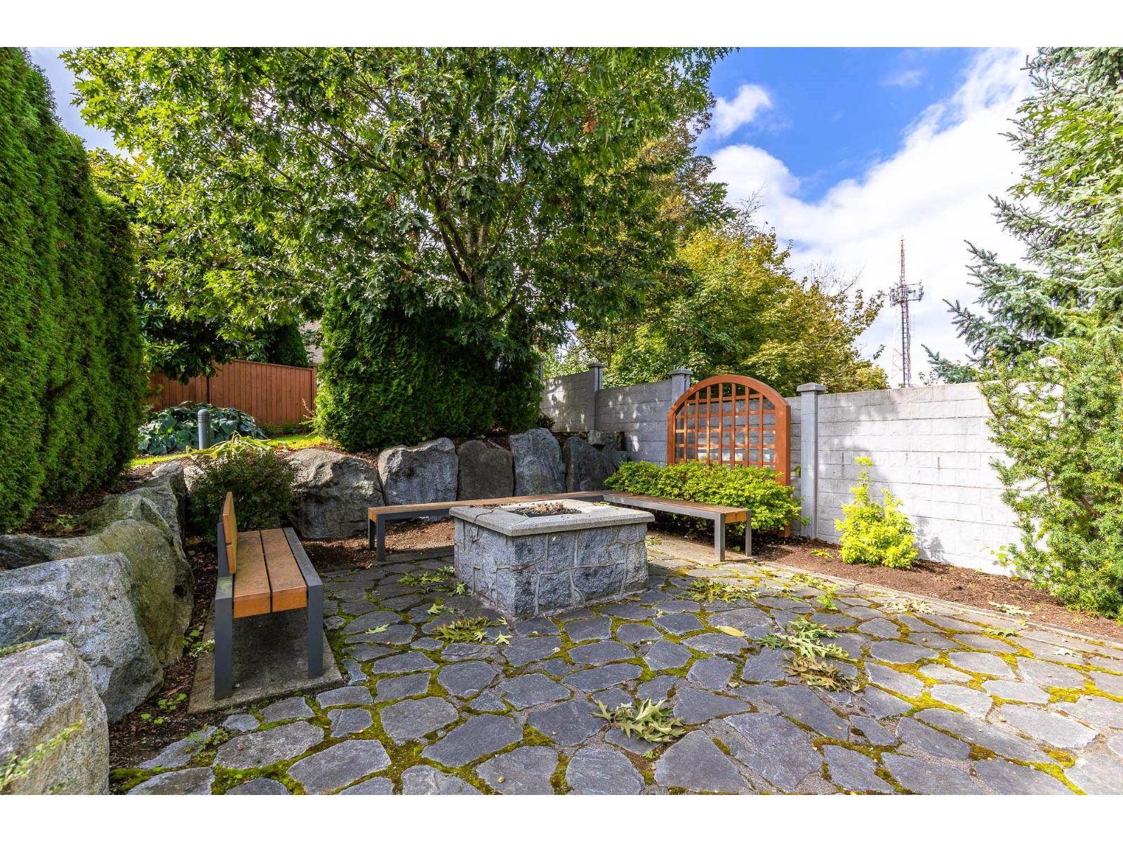 3 9235 MCBRIDE STREET, Langley