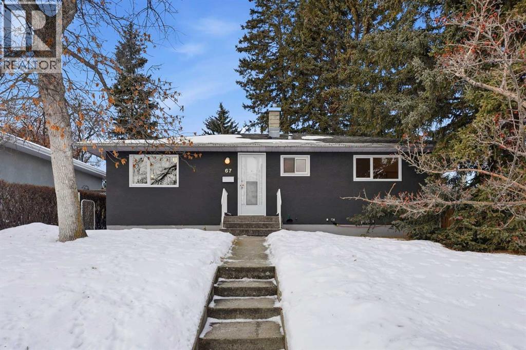 67 Woodlark Drive SW, Calgary, Alberta