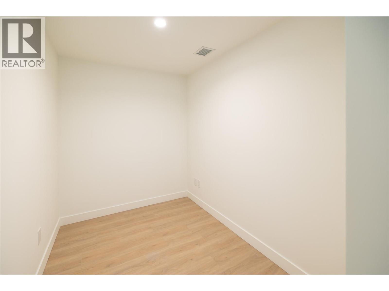 238 Leon Avenue Unit# 807, Kelowna