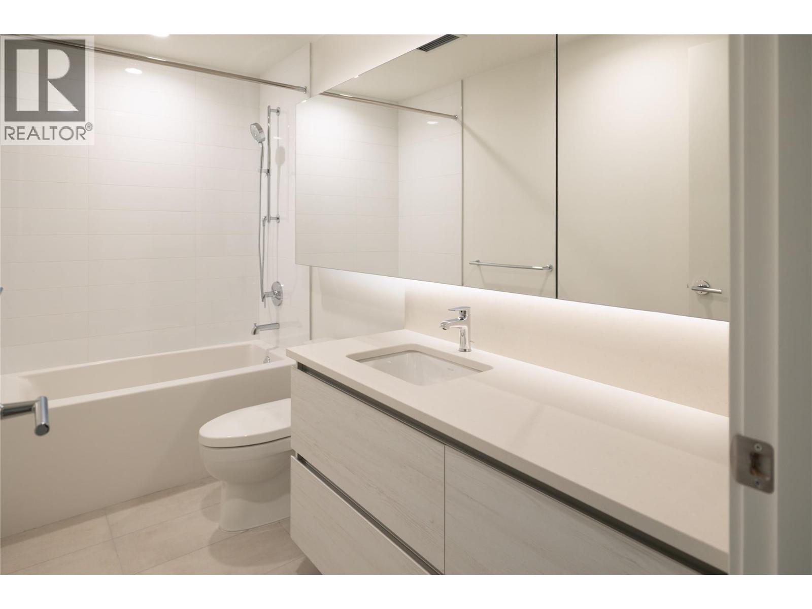 238 Leon Avenue Unit# 807, Kelowna