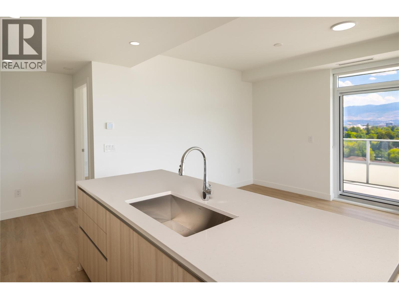 238 Leon Avenue Unit# 807, Kelowna