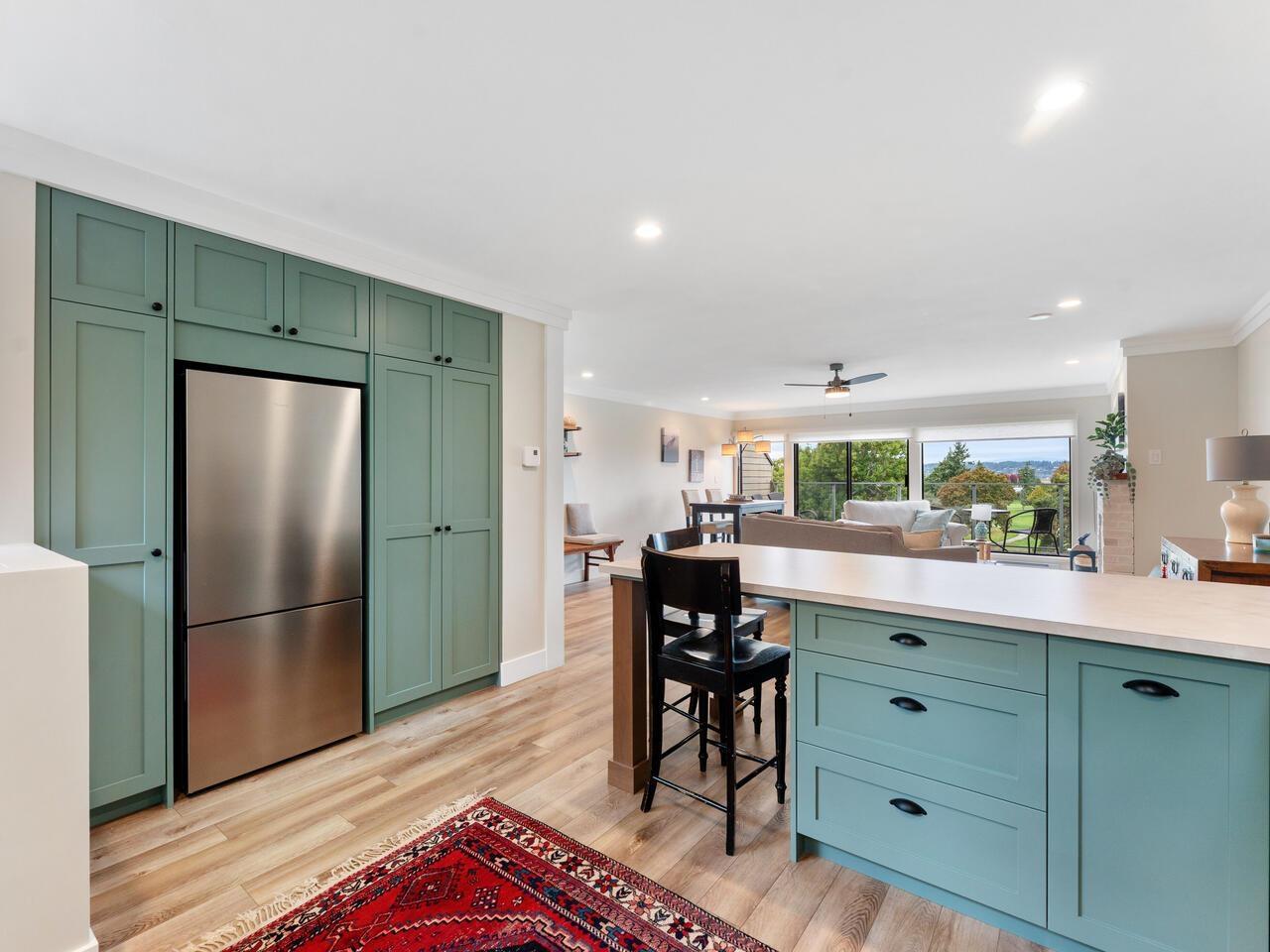 10 14045 NICO WYND PLACE, Surrey