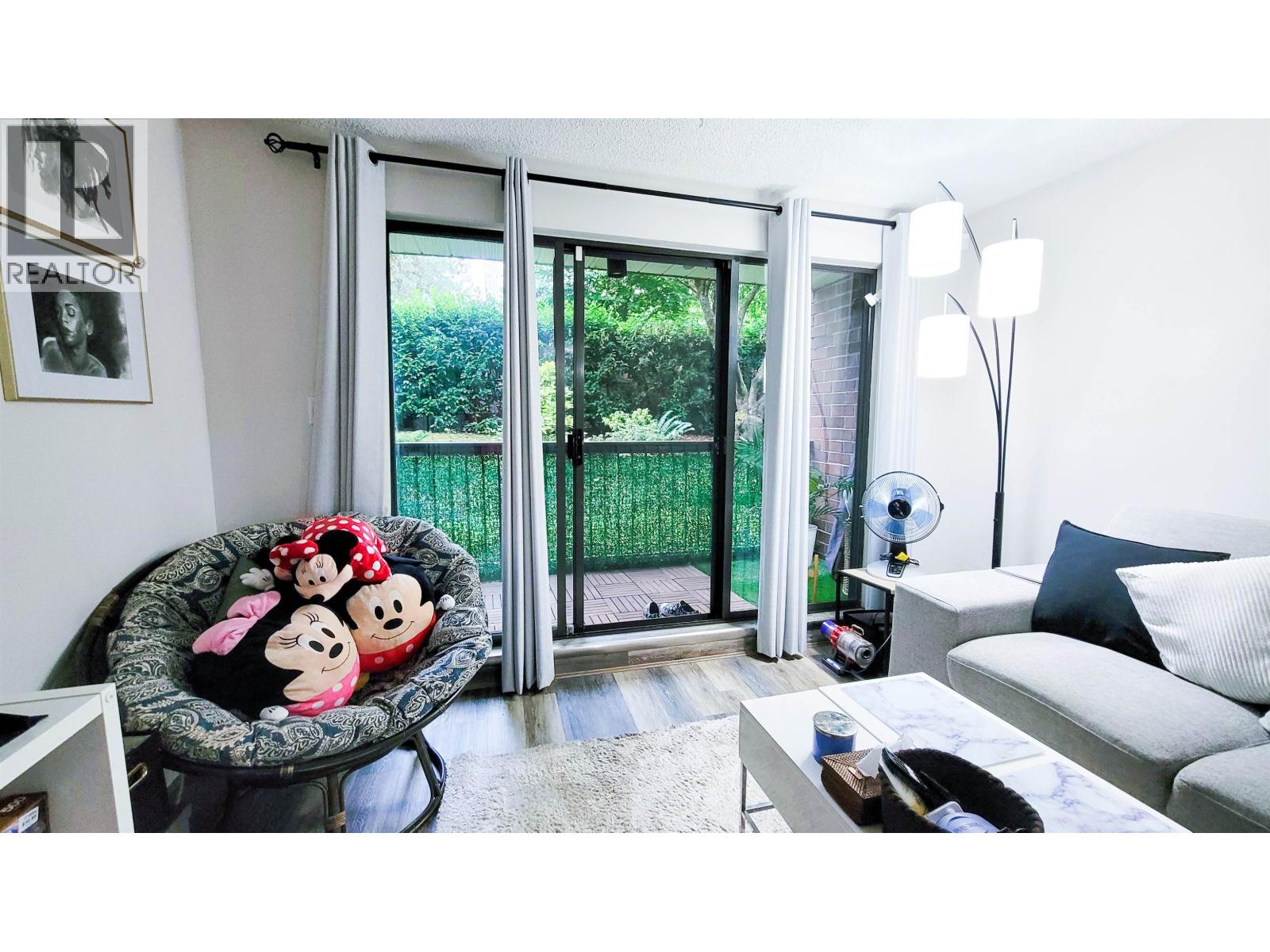 107 620 EIGHT AVENUE, New Westminster