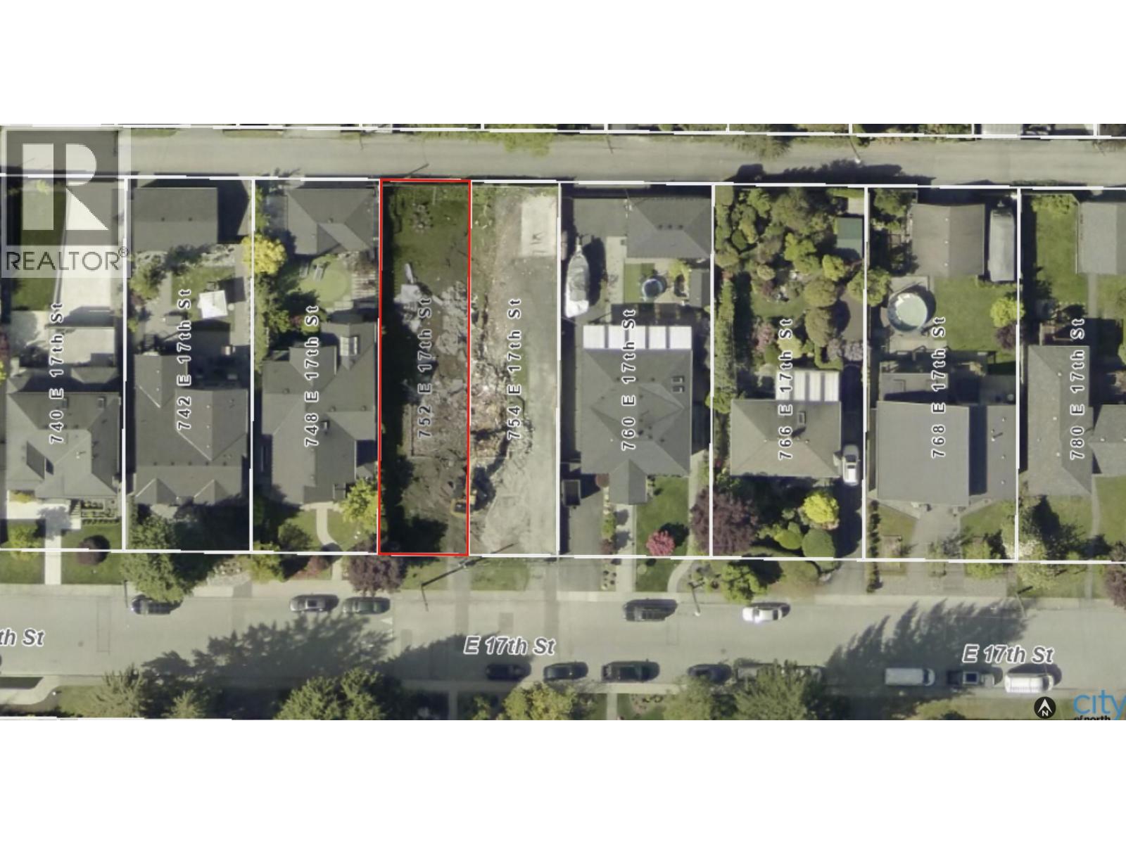 752 E 17TH STREET, North Vancouver