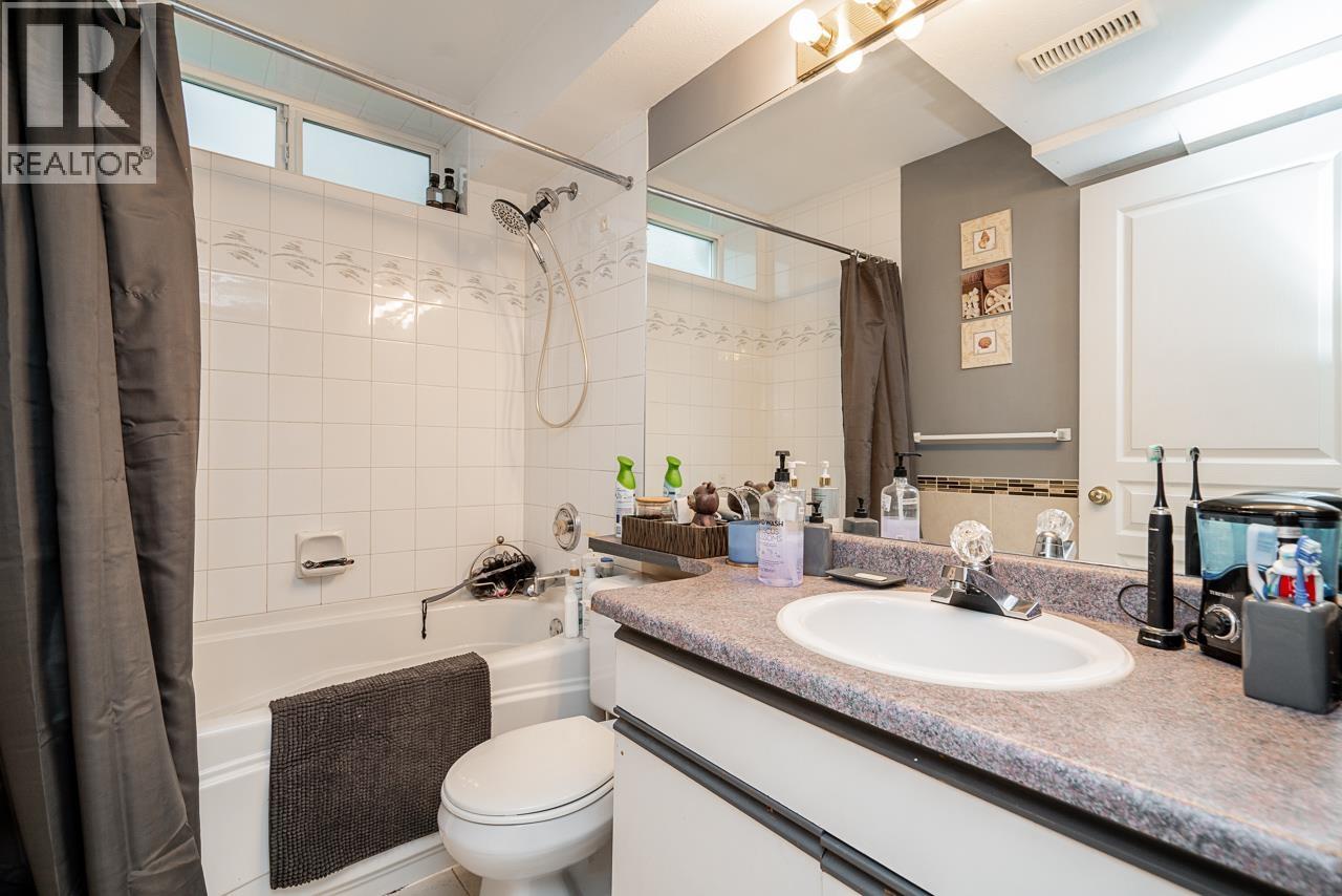 11861 240 STREET, Maple Ridge