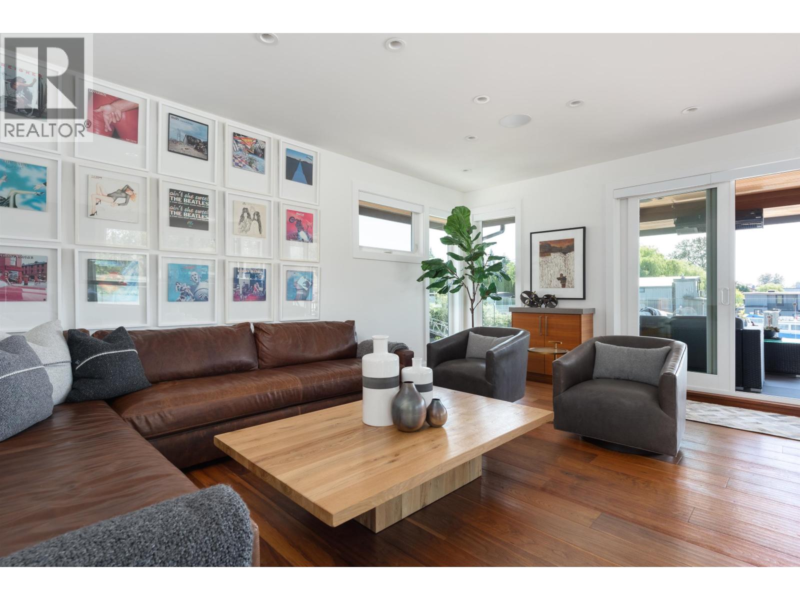 4379 RIVER Road West, Delta