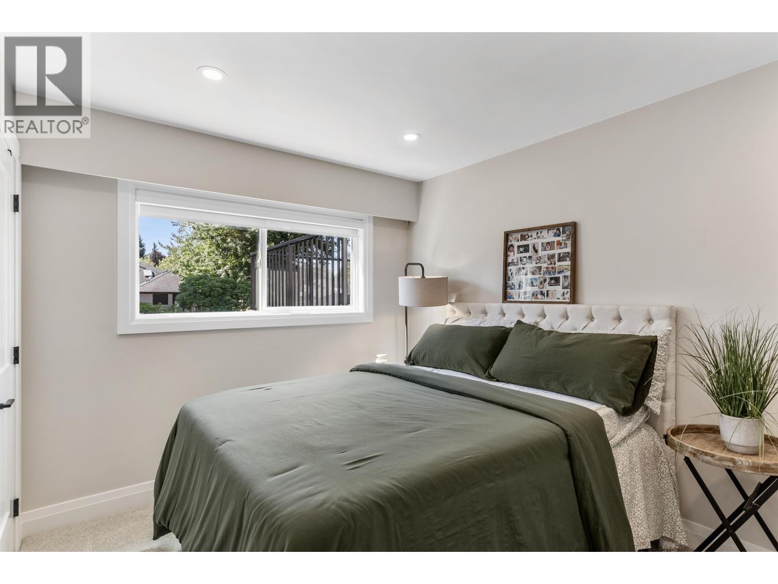 4876 4TH AVENUE, Delta