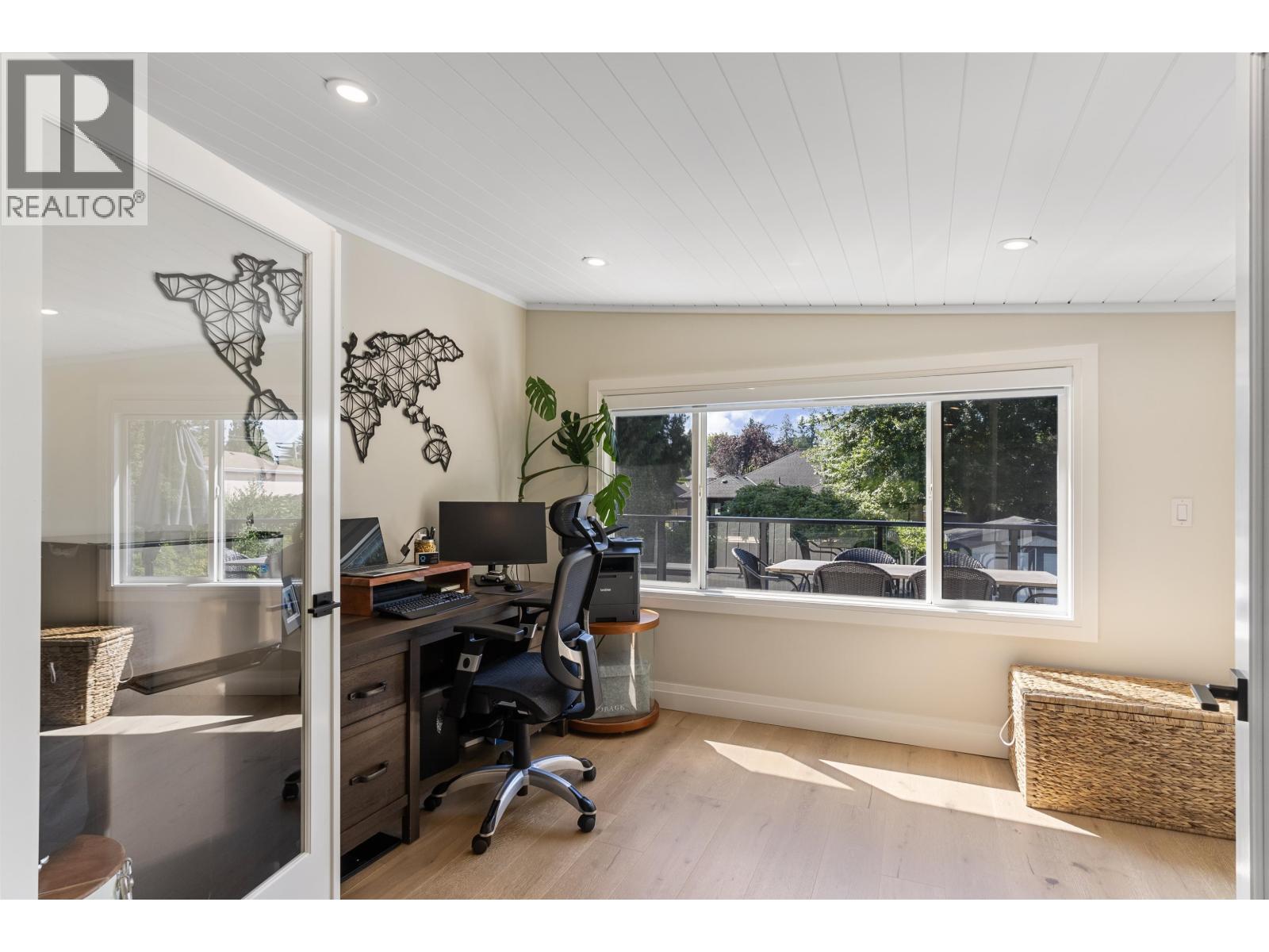 4876 4TH AVENUE, Delta