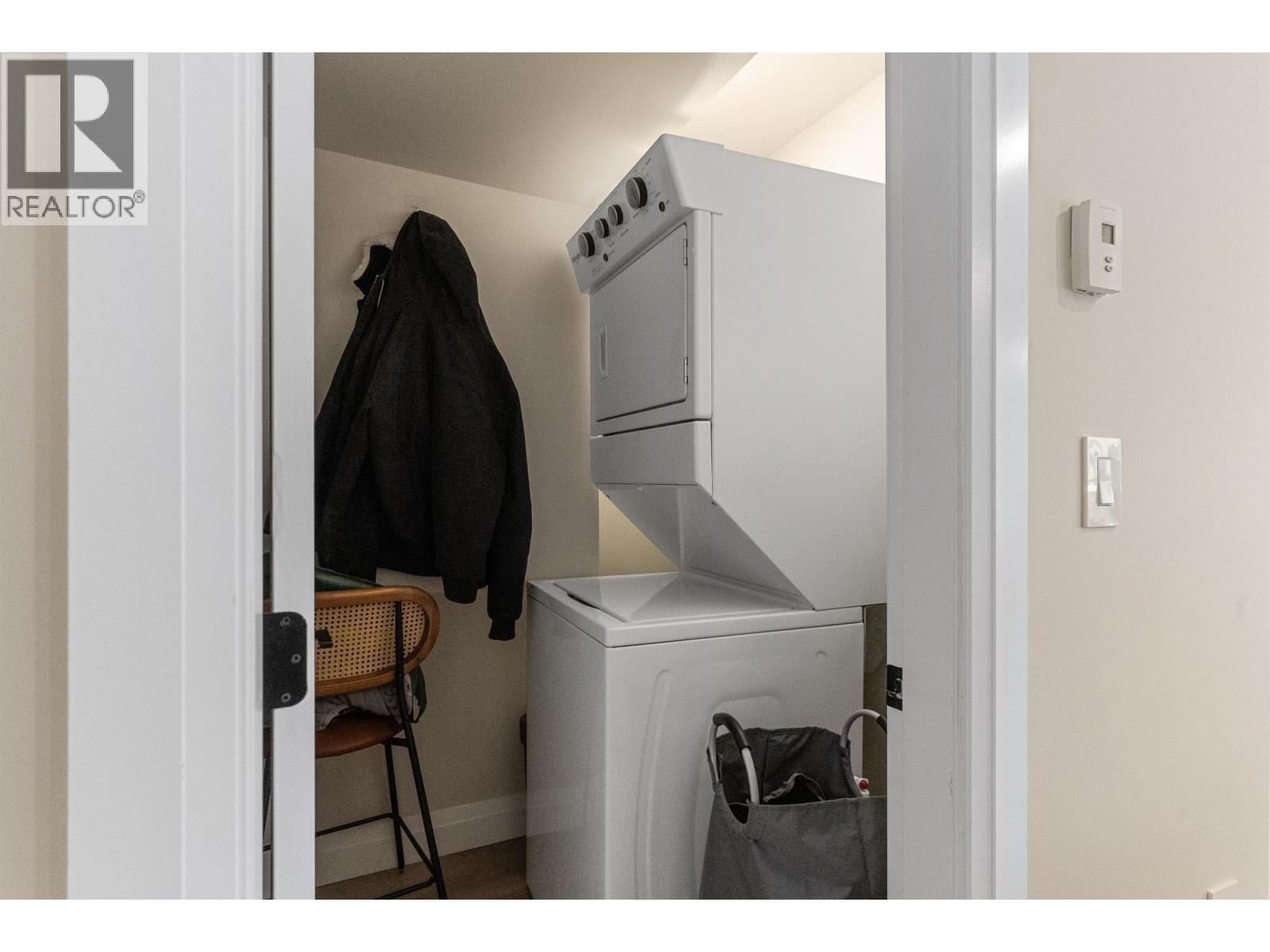 4876 4TH AVENUE, Delta