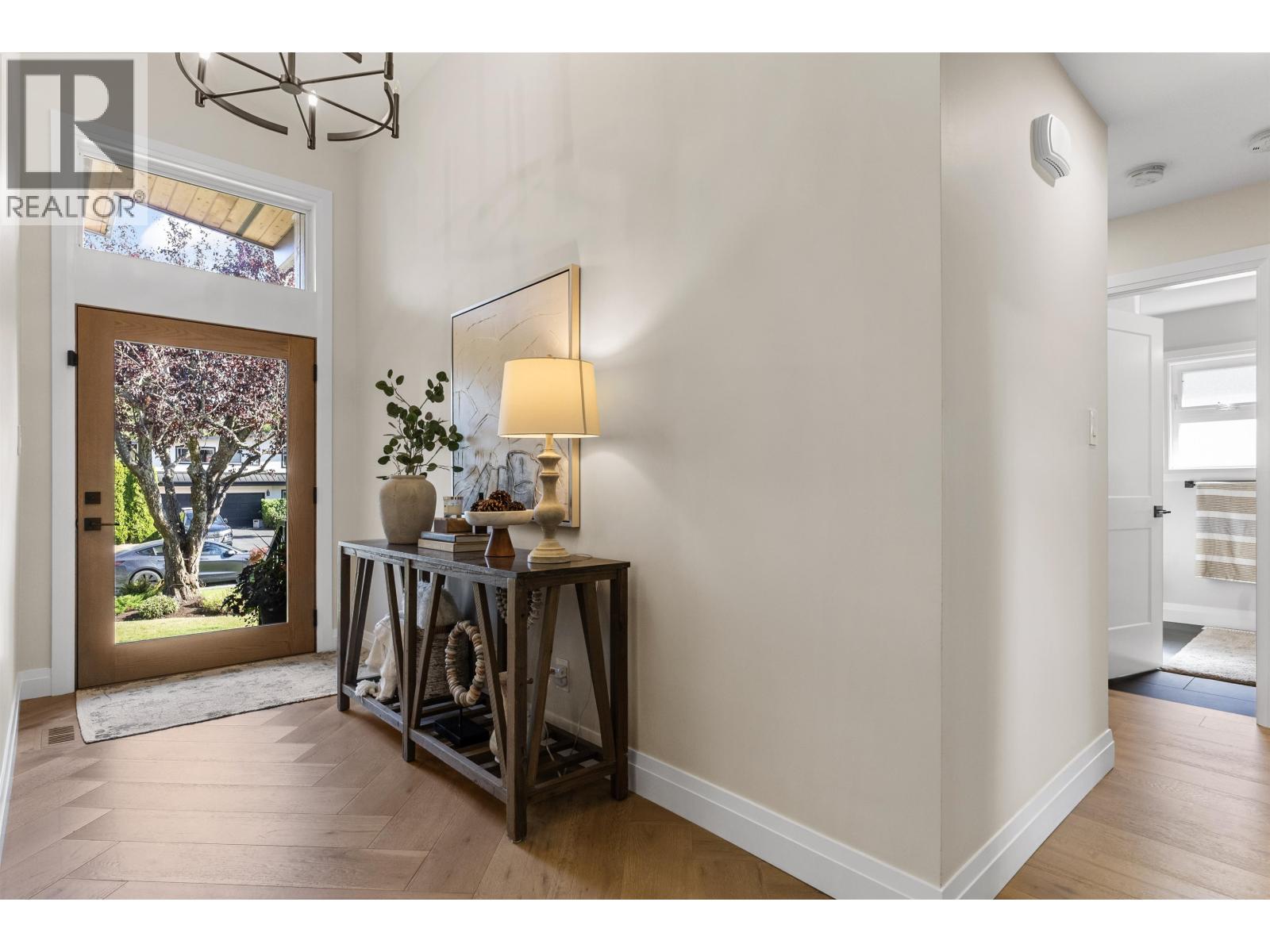 4876 4TH AVENUE, Delta