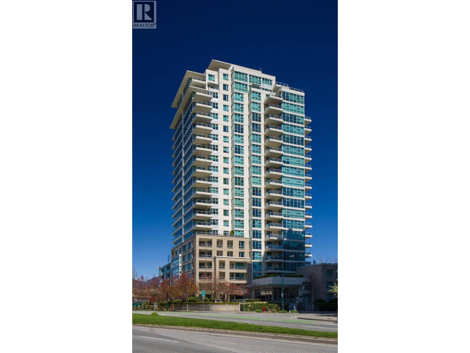 1701 125 MILROSS AVENUE, Vancouver