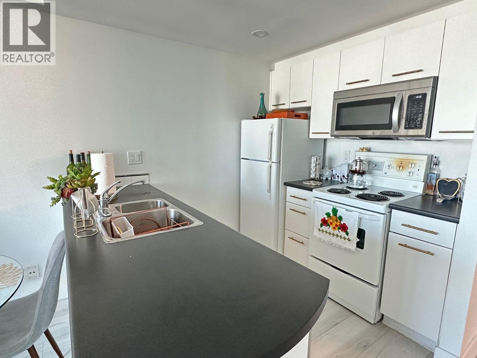 2707 1331 W GEORGIA STREET, Vancouver