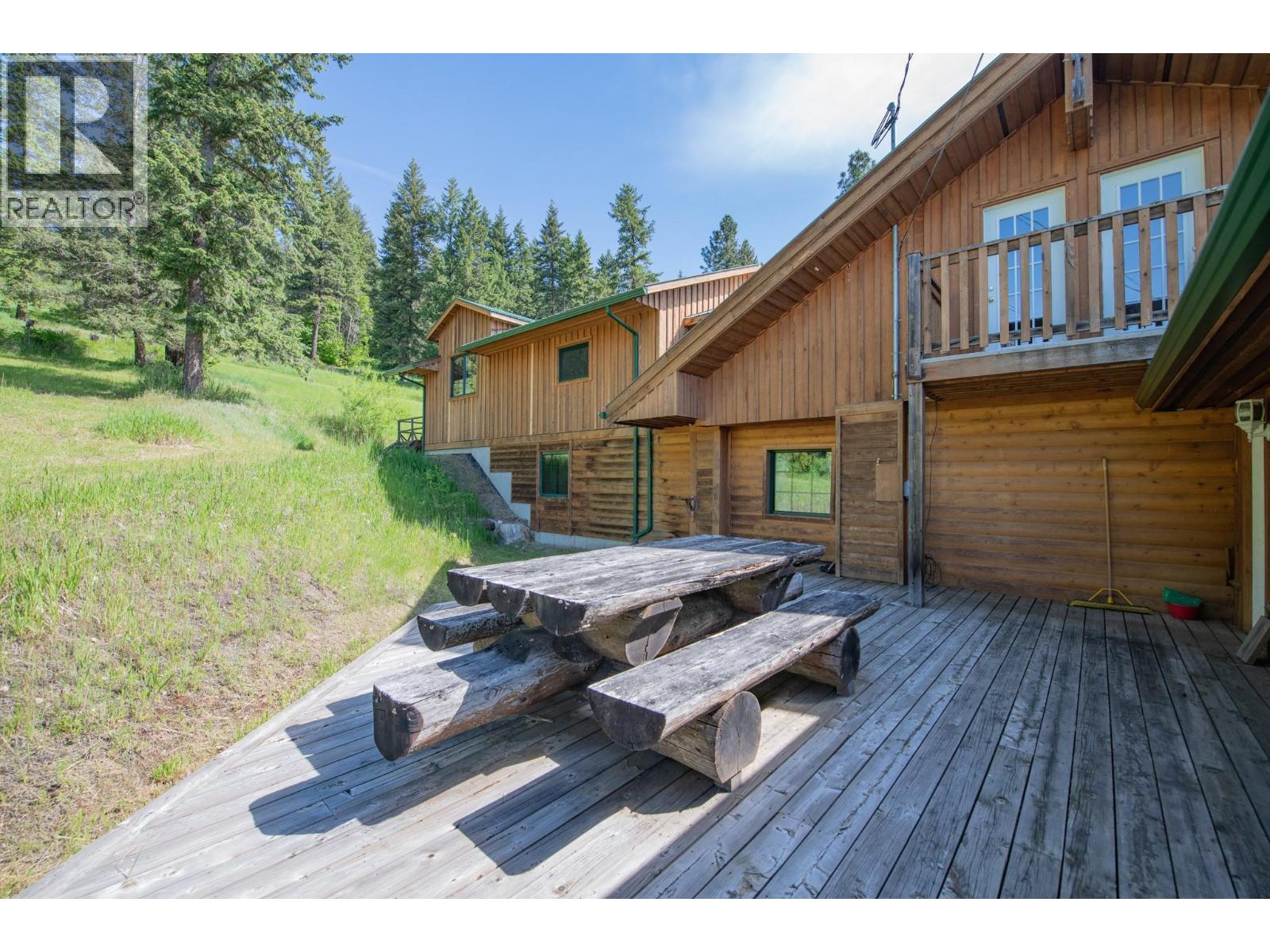 233 Albers Road - 60