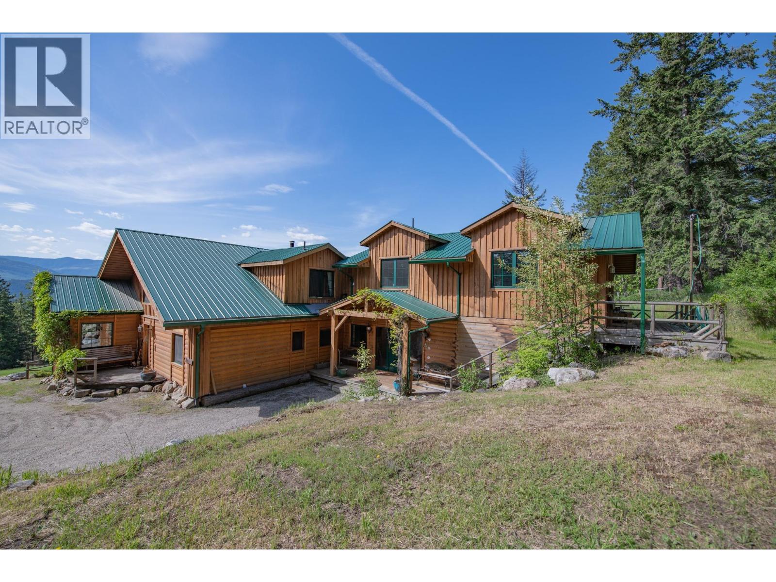  233 Albers Road, Lumby