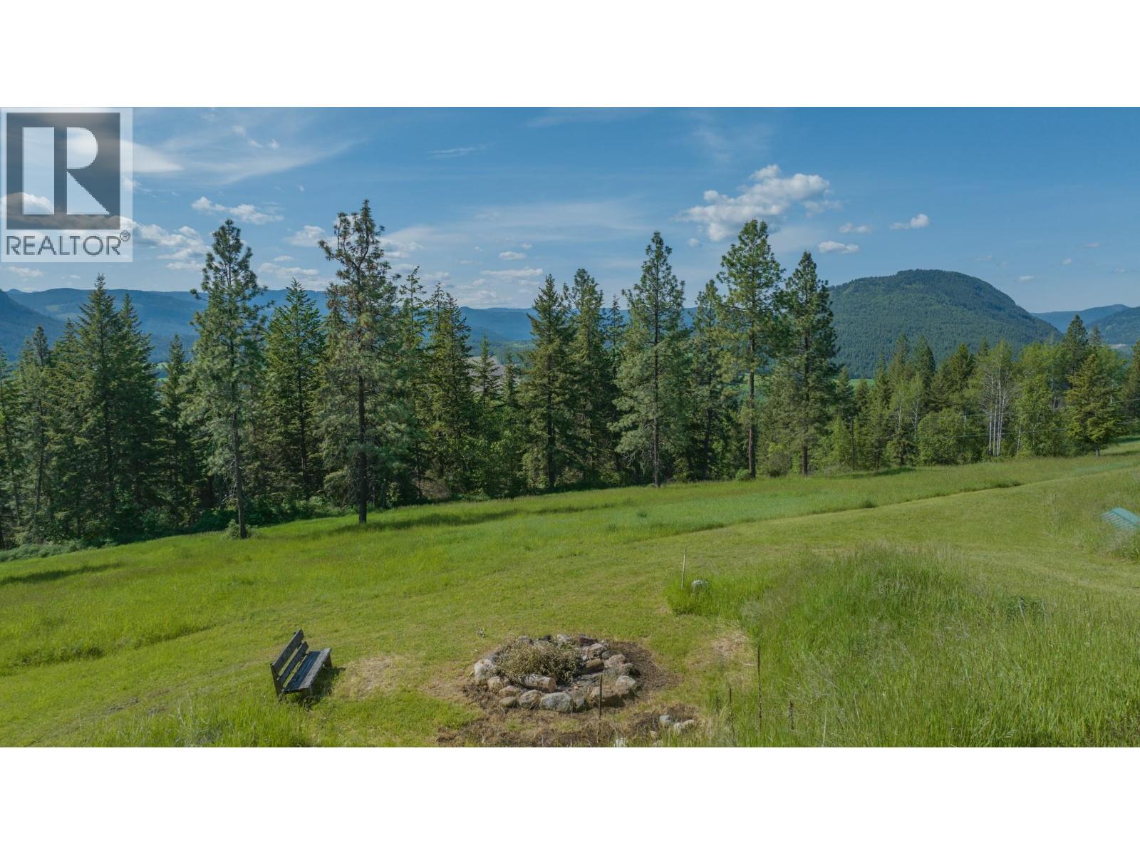  233 Albers Road, Lumby