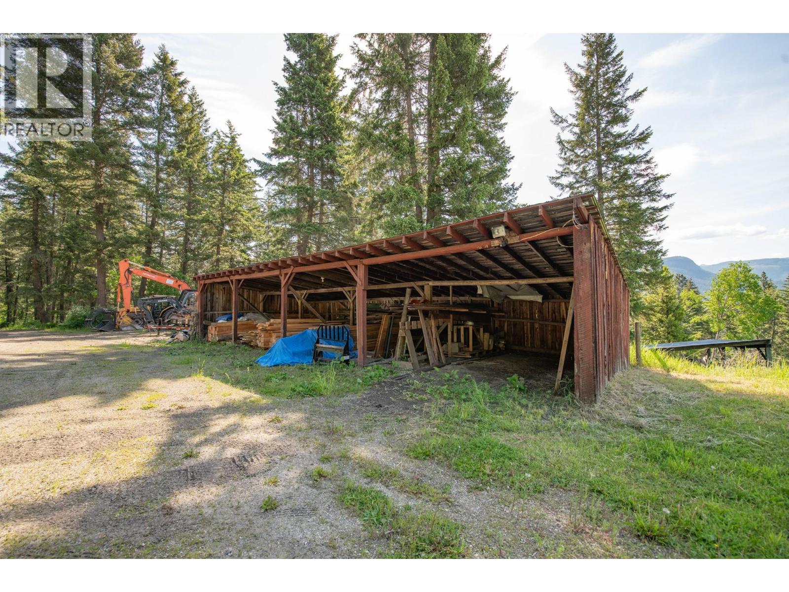  233 Albers Road, Lumby