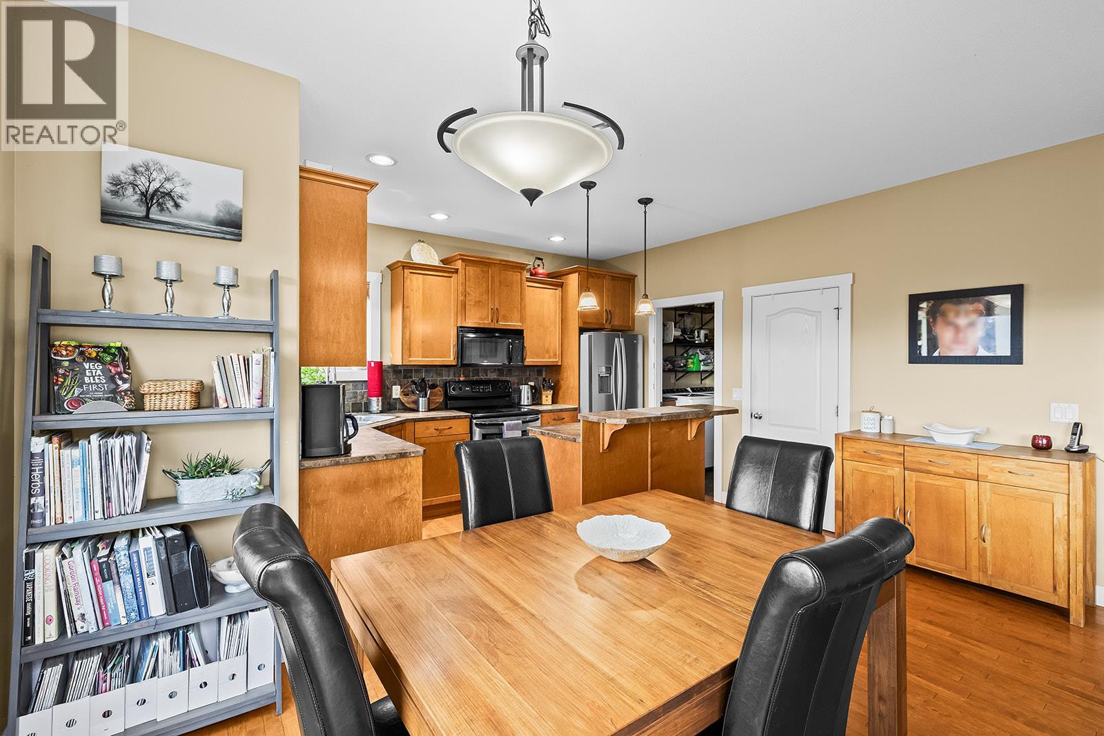 10290 Teresa Road, Lake Country