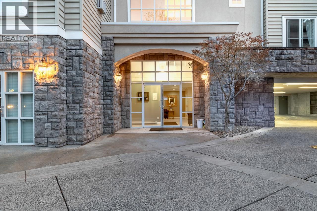 3220 Centennial Drive Unit# 304, Vernon