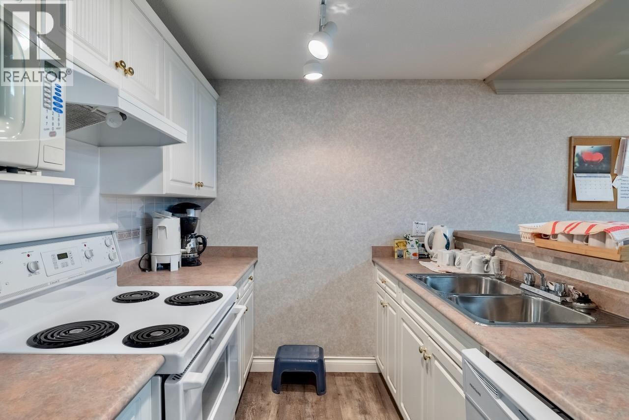 3220 Centennial Drive Unit# 304, Vernon