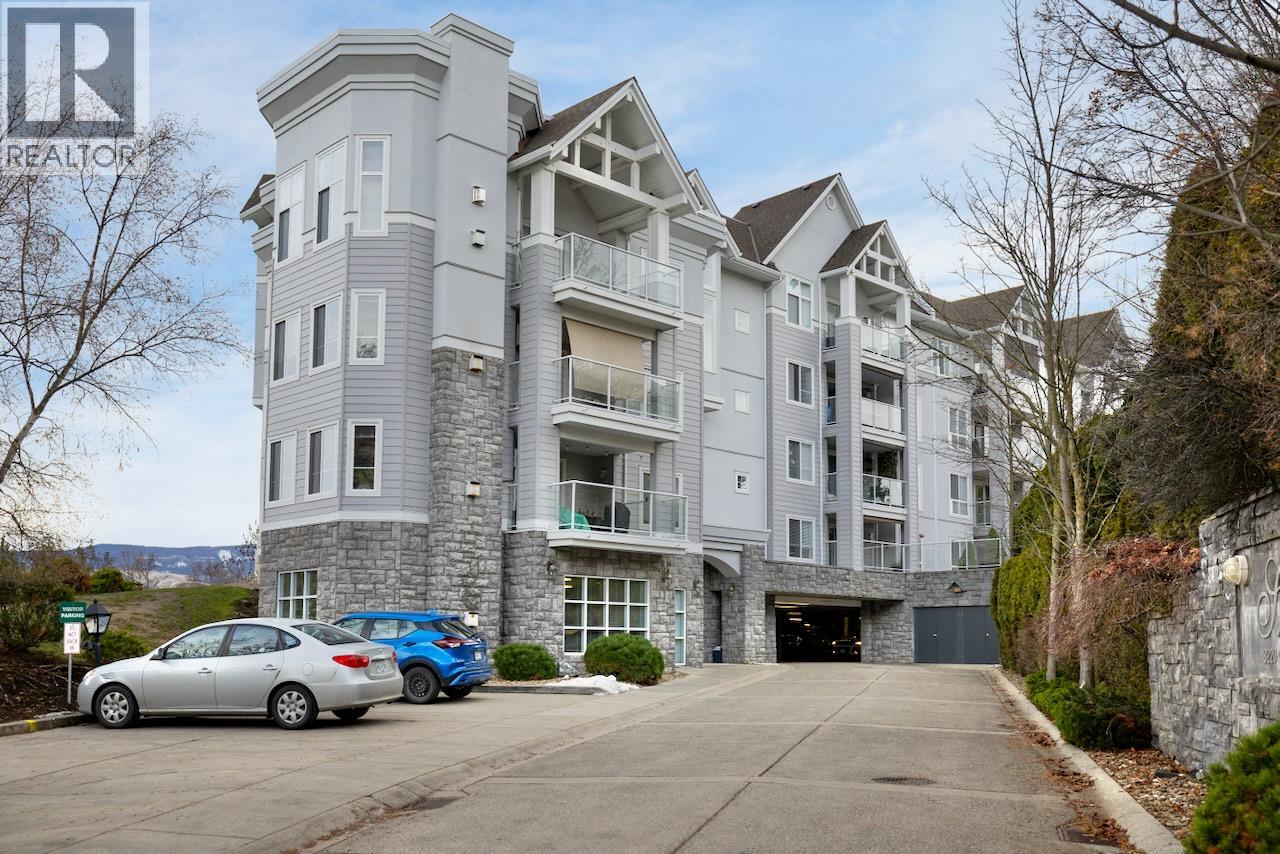 3220 Centennial Drive Unit# 304, Vernon