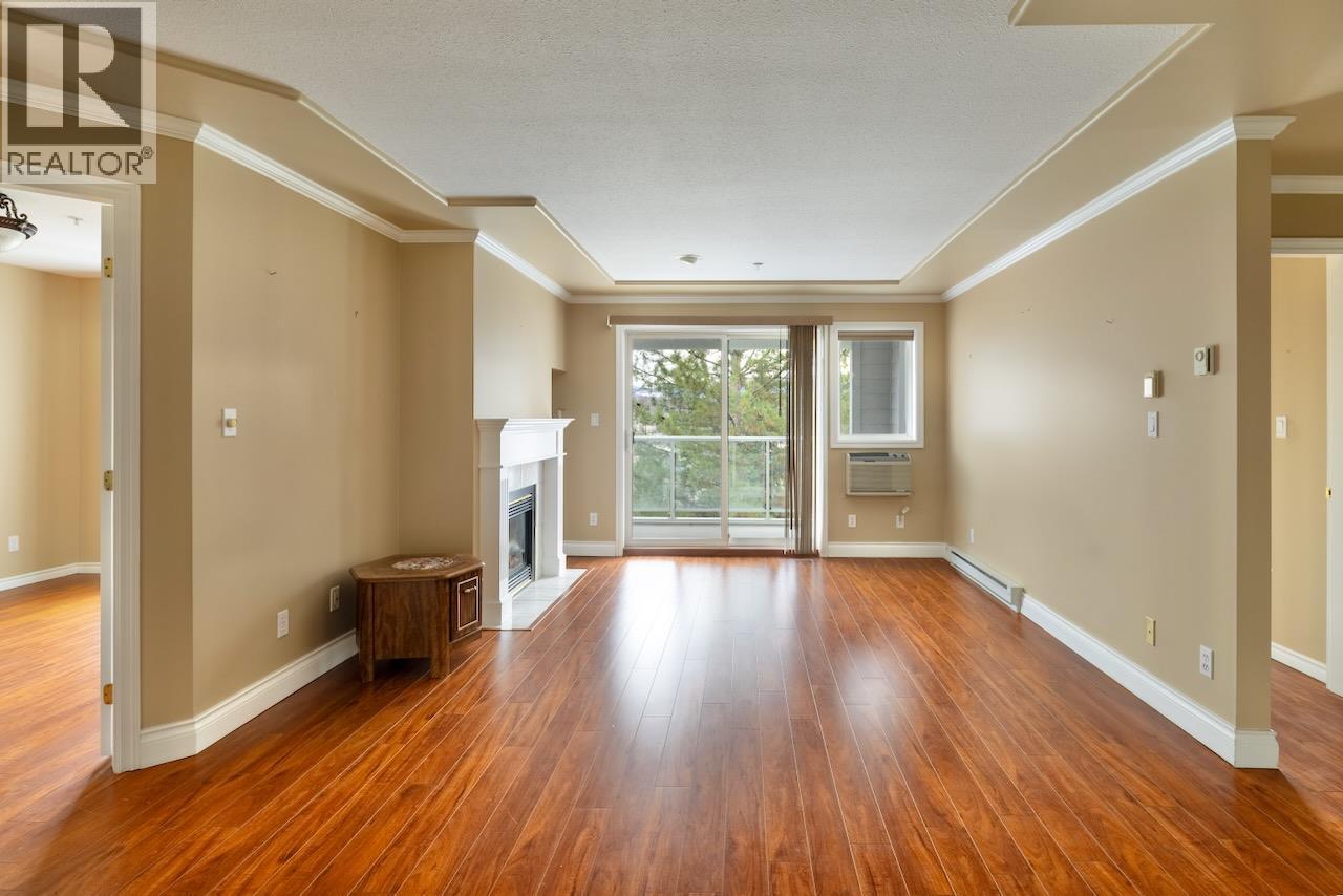 3220 Centennial Drive Unit# 304, Vernon