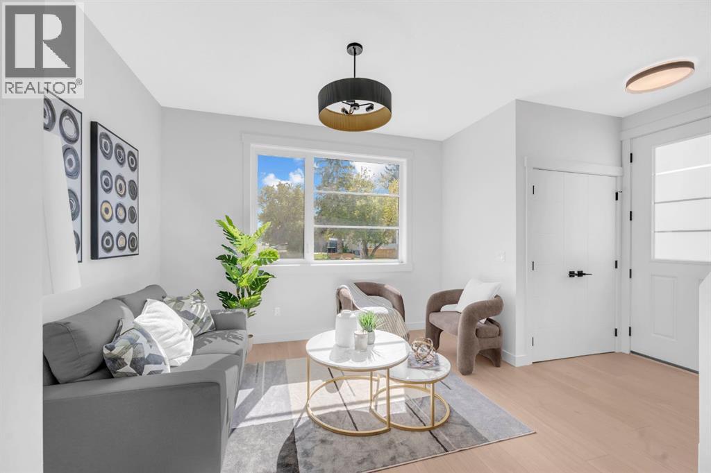 Single Family House for Sale in   Avenue NW Capitol Hill Calgary 