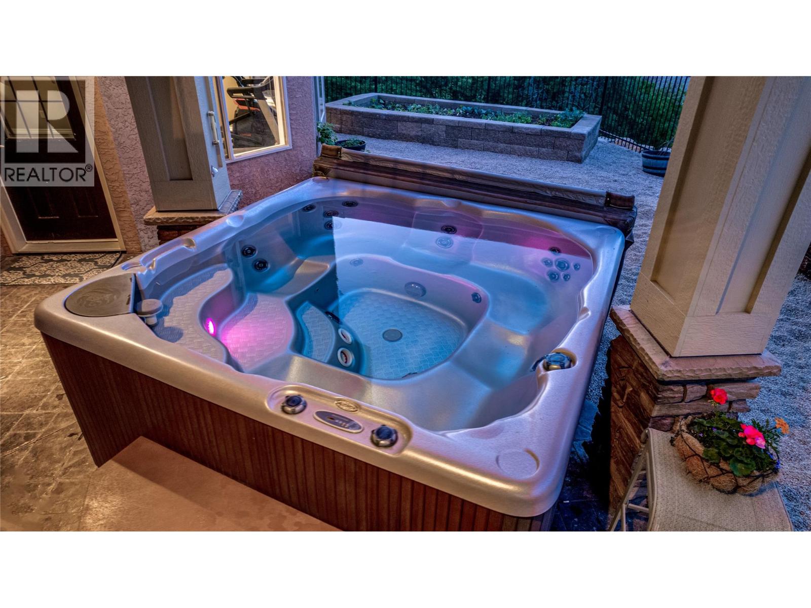 108 Red Rock Crescent, Enderby