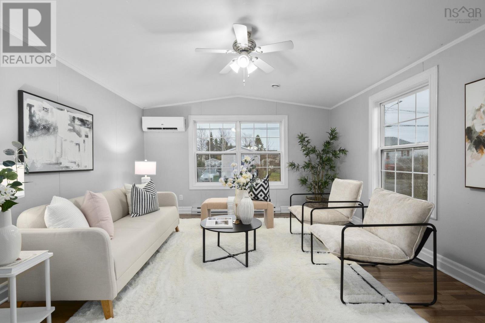 Property 16 of 33 of 122 Birchill Drive