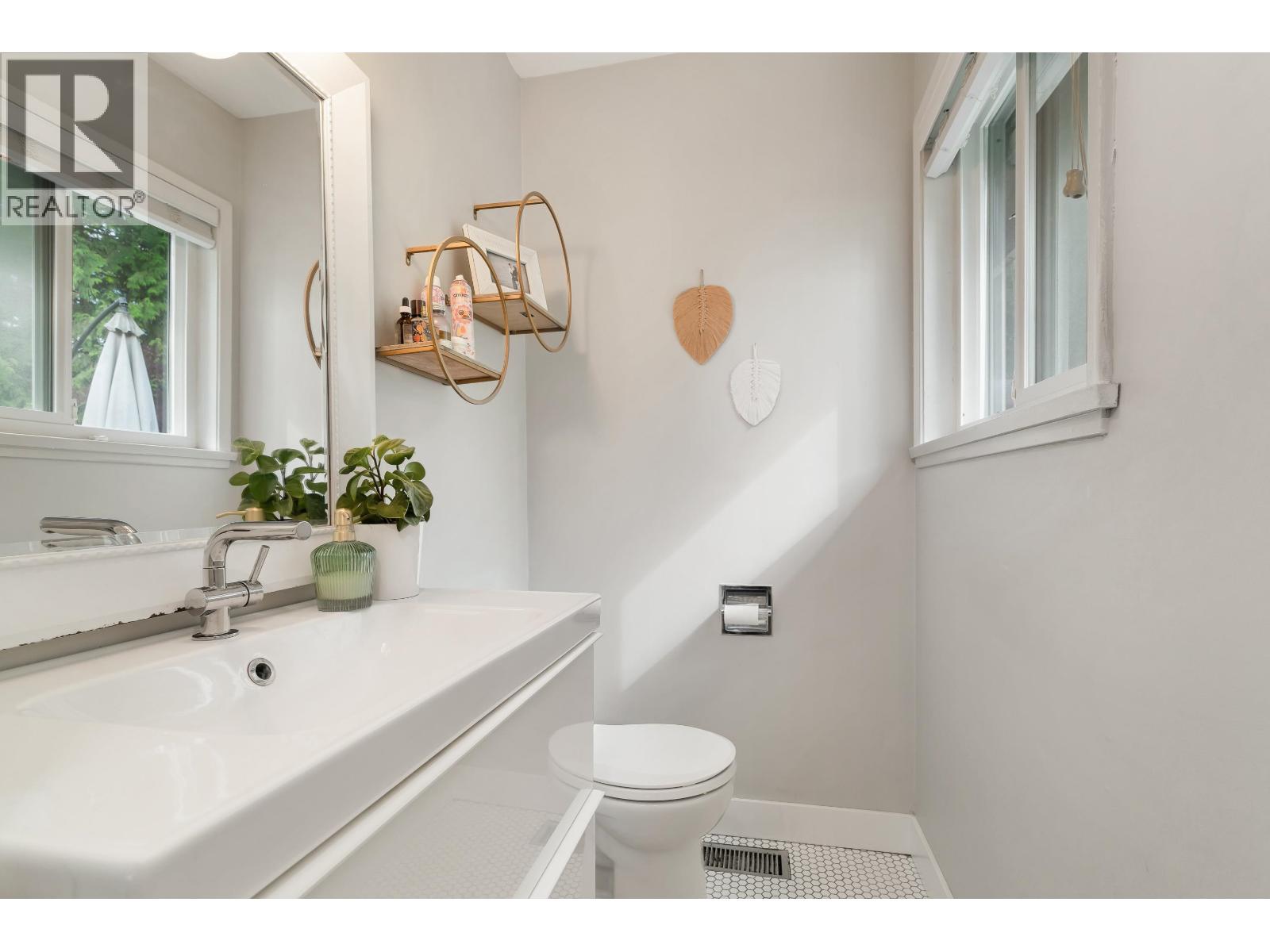 960 THERMAL DRIVE, Coquitlam