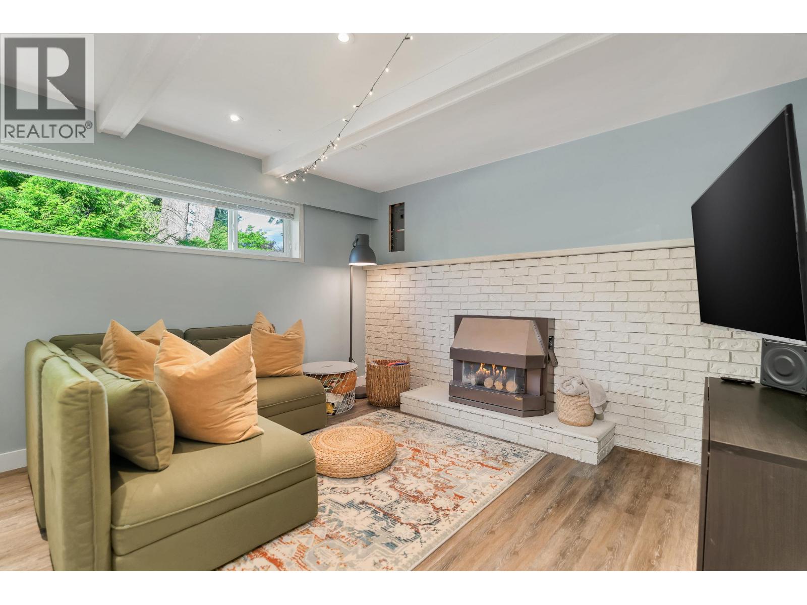 960 THERMAL DRIVE, Coquitlam